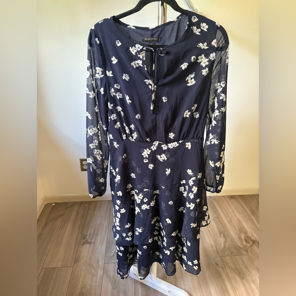 Banana Republic Navy Floral Long Sleeve Dress